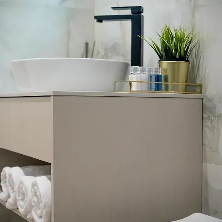 Amelie Luxury Гостьовий будинок 4*