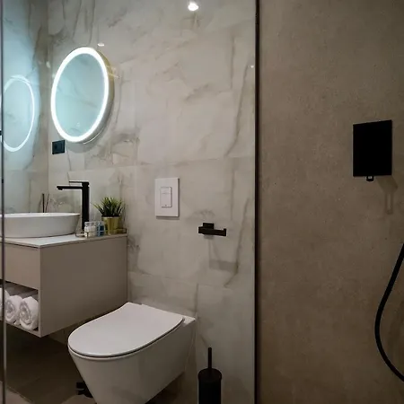 Amelie Luxury Гостьовий будинок 4*