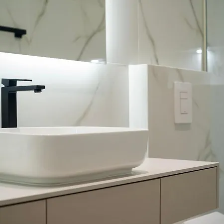 Amélie Luxury Split